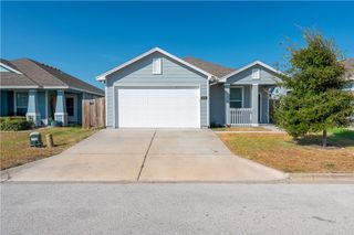 7418 Russ, Corpus Christi, TX 78414