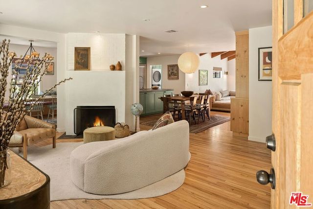 3525 Mclaughlin Avenue, Los Angeles, CA 90066