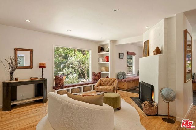 3525 Mclaughlin Avenue, Los Angeles, CA 90066