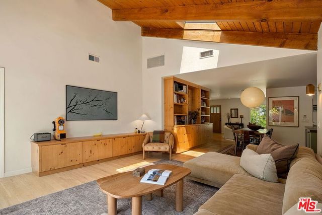 3525 Mclaughlin Avenue, Los Angeles, CA 90066