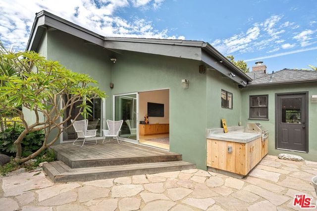 3525 Mclaughlin Avenue, Los Angeles, CA 90066