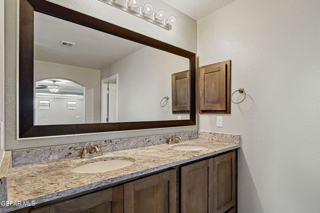 2808 TIERRA DE MOYO Place, El Paso, TX 79938