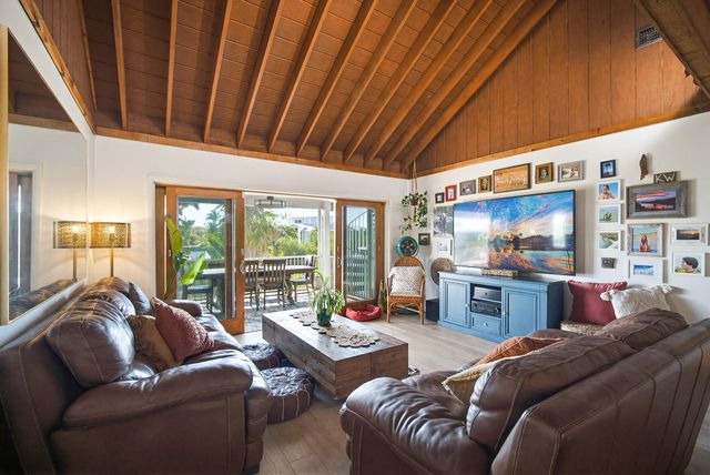 16640 Cypress Road, Sugarloaf Key, FL 33042