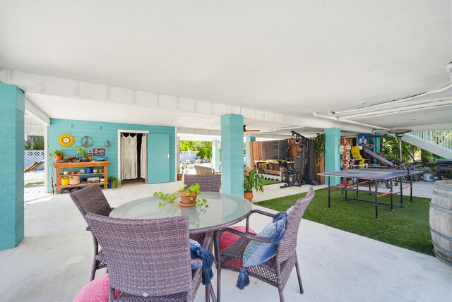 16640 Cypress Road, Sugarloaf Key, FL 33042