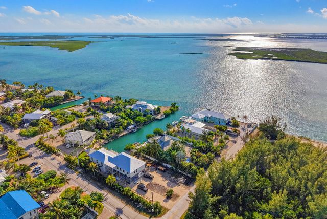 16640 Cypress Road, Sugarloaf Key, FL 33042
