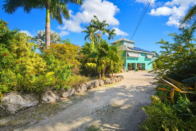 16640 Cypress Road, Sugarloaf Key, FL 33042
