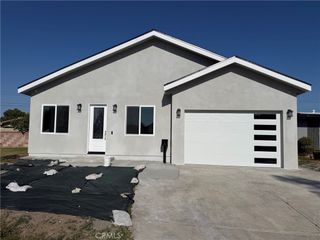 17908 Gard, Artesia, CA 90701