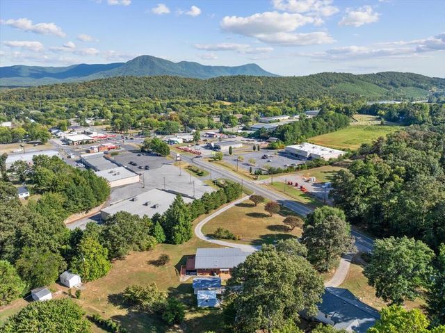 201 Hwy 286, Chatsworth, GA 30705