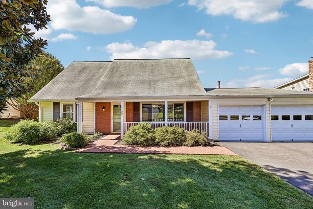 4428 MIDDLE RIDGE DR, Fairfax, VA 22033