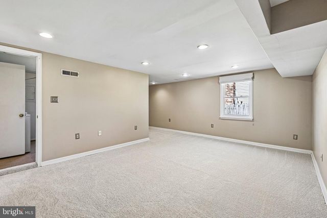 4428 MIDDLE RIDGE DR, Fairfax, VA 22033