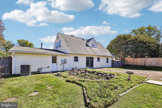 4428 MIDDLE RIDGE DR, Fairfax, VA 22033