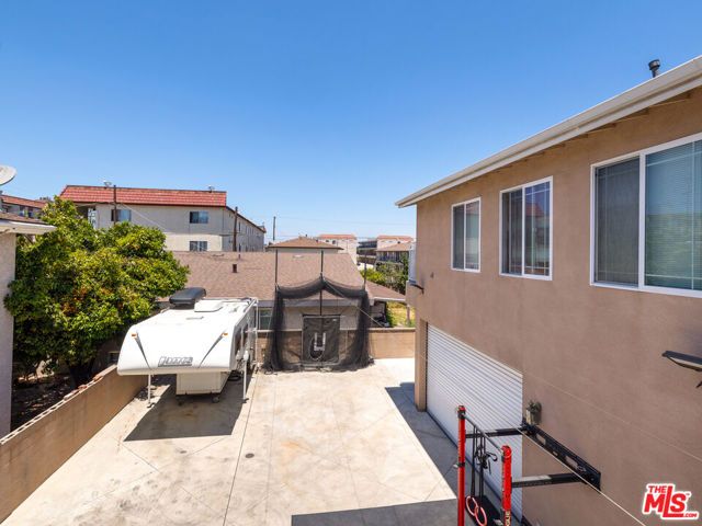 1563 W 218th Street, Torrance, CA 90501