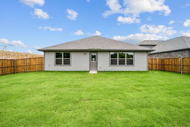 515 Forest Haven Drive, Van Alstyne, TX 75495