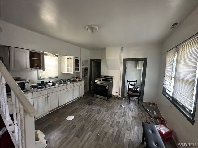 87 Peach Street, Buffalo, NY 14204