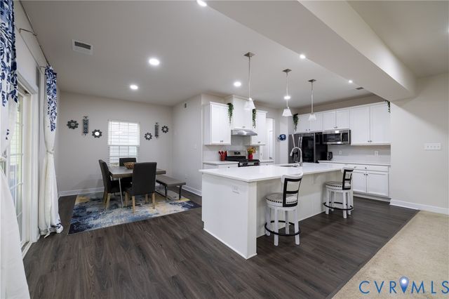 9236 Fairfield Farm Ct, Mechanicsville, VA 23116