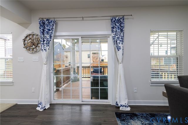 9236 Fairfield Farm Ct, Mechanicsville, VA 23116