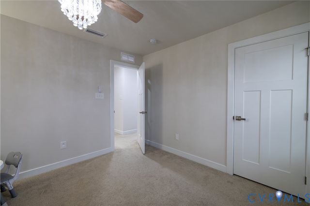 9236 Fairfield Farm Ct, Mechanicsville, VA 23116