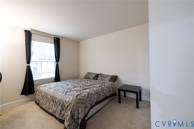 9236 Fairfield Farm Ct, Mechanicsville, VA 23116