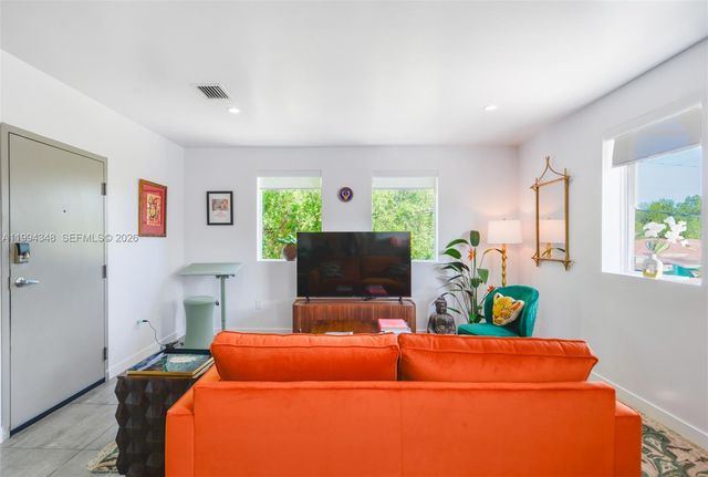 165 NW 39th St 7, Miami, FL 33127