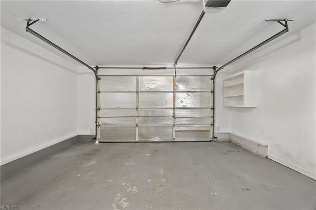 639 Alberthas DR, Virginia Beach, VA 23452