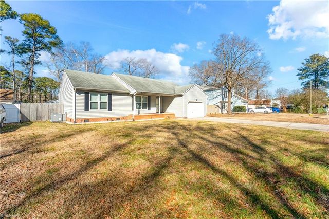 639 Alberthas DR, Virginia Beach, VA 23452