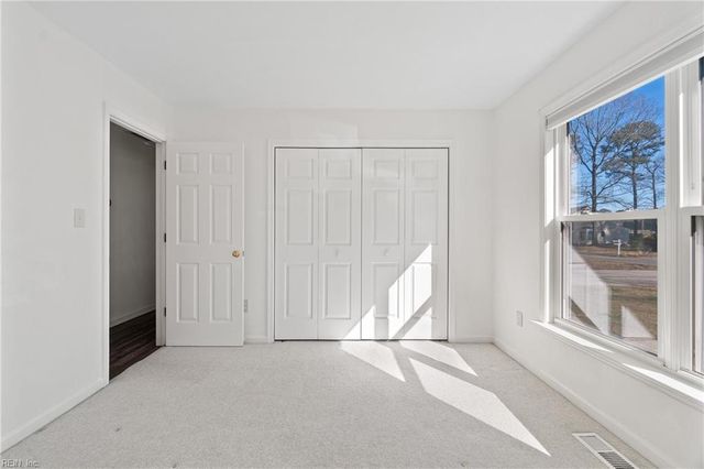 639 Alberthas DR, Virginia Beach, VA 23452