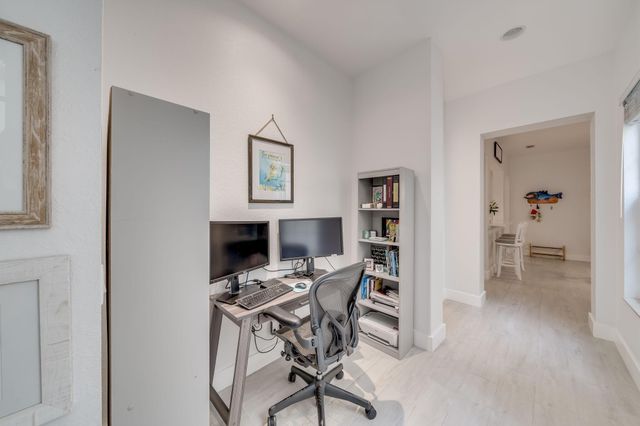 8335 NW 7th Terrace, Boca Raton, FL 33487