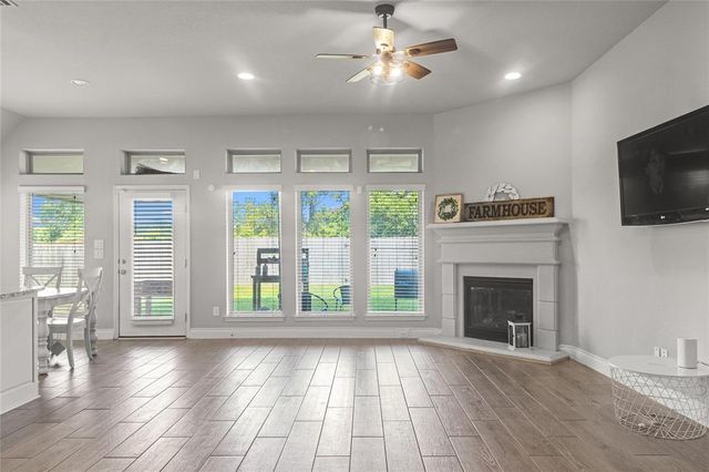 15 Eden Hollow Lane, Richmond, TX 77406