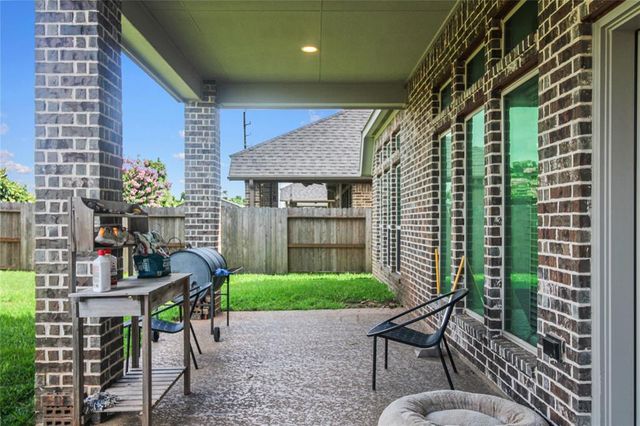 15 Eden Hollow Lane, Richmond, TX 77406