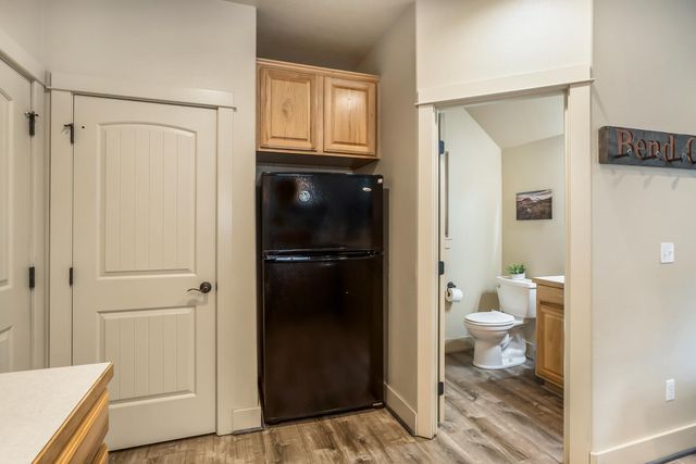 20184 Merriewood Lane, Bend, OR 97702