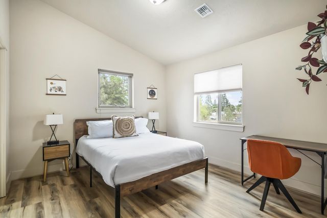 20184 Merriewood Lane, Bend, OR 97702