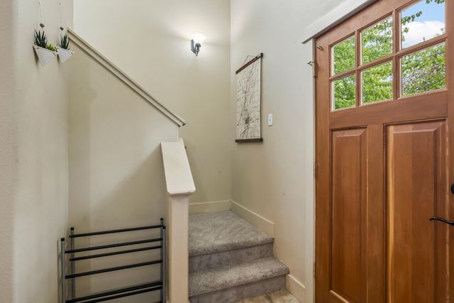 20184 Merriewood Lane, Bend, OR 97702