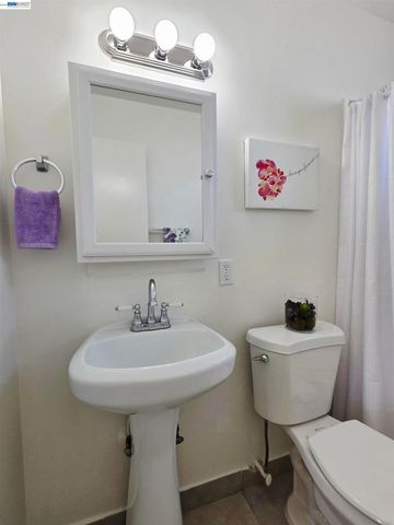 1552 Orchard Ave, San Leandro, CA 94577