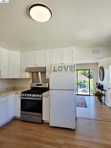 1552 Orchard Ave, San Leandro, CA 94577