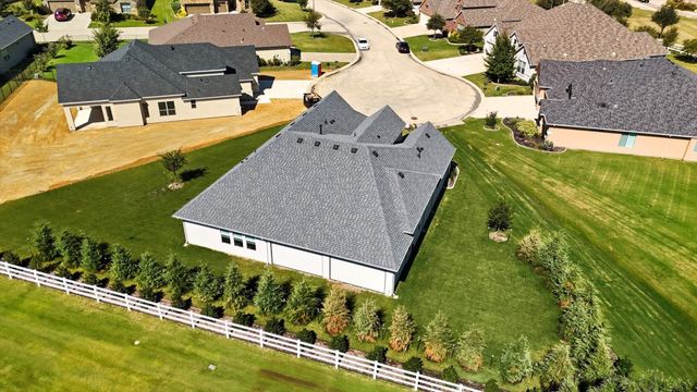 10008 Baywood Court, Denton, TX 76207