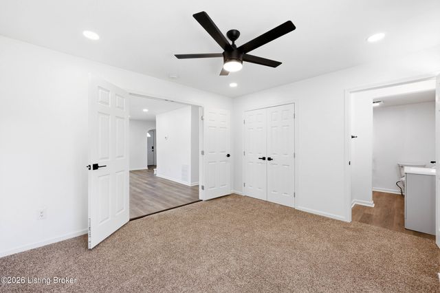 4225 Trio Ave, Louisville, KY 40219