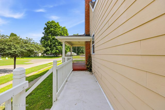 4225 Trio Ave, Louisville, KY 40219