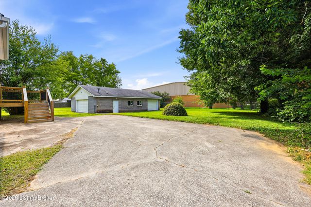 4225 Trio Ave, Louisville, KY 40219