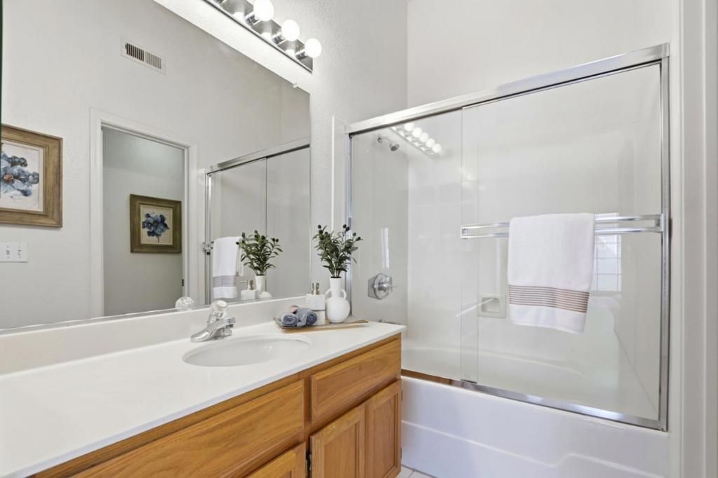 Image 22 of property listing at 1856 Elk Grove, San Jose, CA 95131