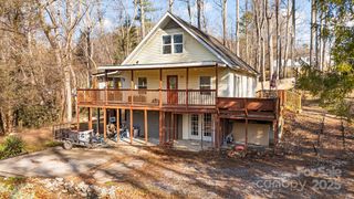 59 Rollins Street, Hendersonville, NC 28792
