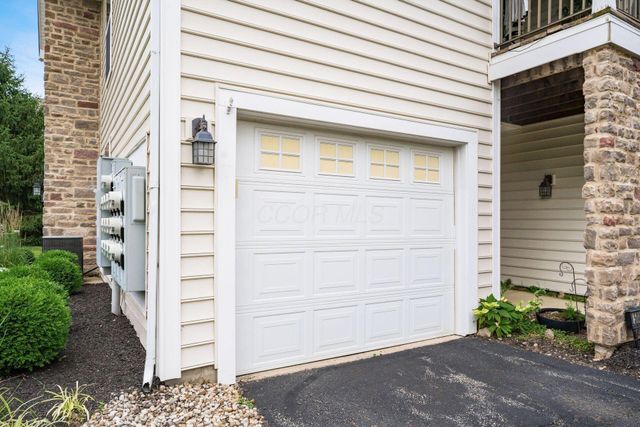 3973 Dinon Drive, Columbus, OH 43221
