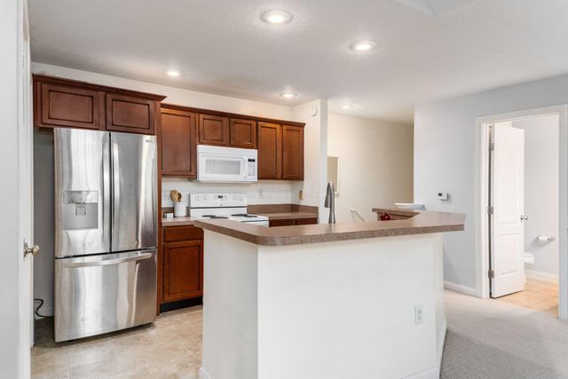 3973 Dinon Drive, Columbus, OH 43221