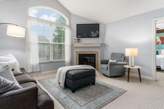 3973 Dinon Drive, Columbus, OH 43221