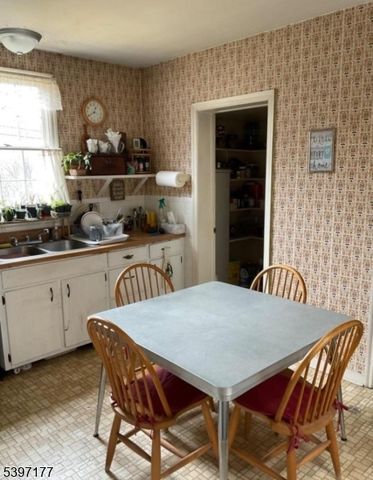 561 Harmony Brass Castle Rd, Harmony Twp., NJ 08865