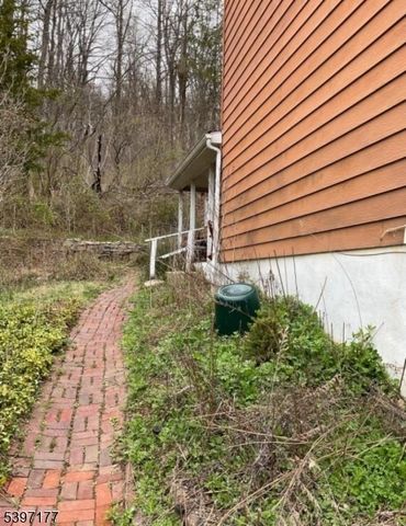 561 Harmony Brass Castle Rd, Harmony Twp., NJ 08865