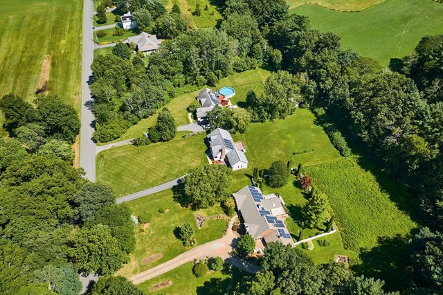 20 Clark Lane, Easthampton, MA 01027