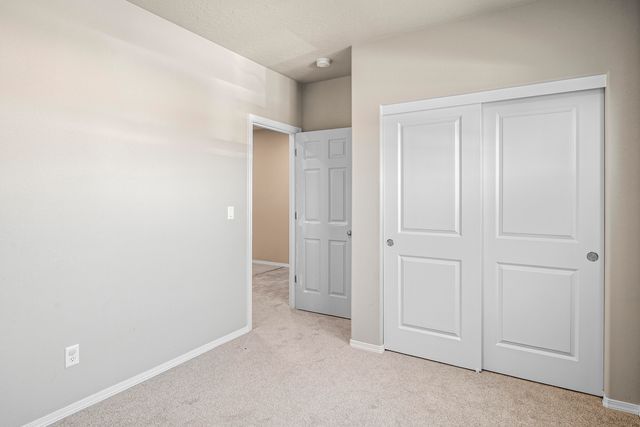 2346 NW Teak Place, Redmond, OR 97756