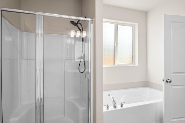 2346 NW Teak Place, Redmond, OR 97756