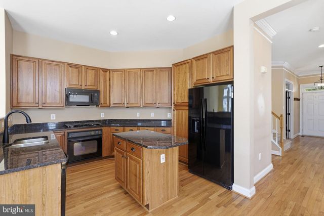 530 GENTLEWOOD SQ, Purcellville, VA 20132