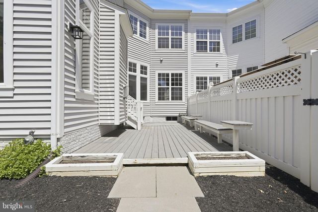 530 GENTLEWOOD SQ, Purcellville, VA 20132